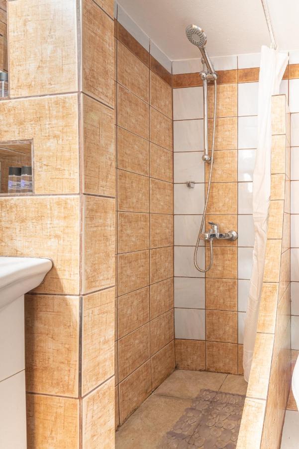 Boutique Apartment With Parkview Iraklio Exterior foto